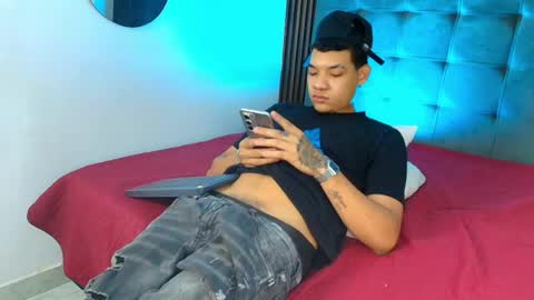 Snapshot of bick_jhonn chatting on 05-27-26, 07:55 Bick Khonn online show from 05-27-26, 07:55