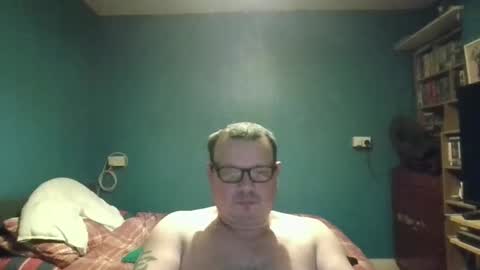 Snapshot of bidan1986 chatting on 02-14-25, 02:54 bigdan1986 online show from 02-14-25, 02:54