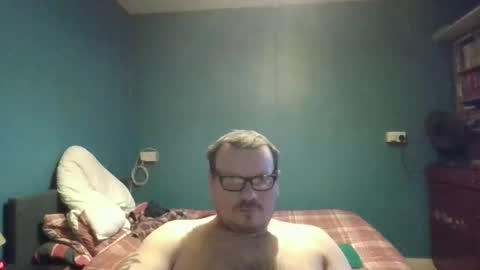 Snapshot of bidan1986 chatting on 02-27-25, 06:53 bigdan1986 online show from 02-27-25, 06:53