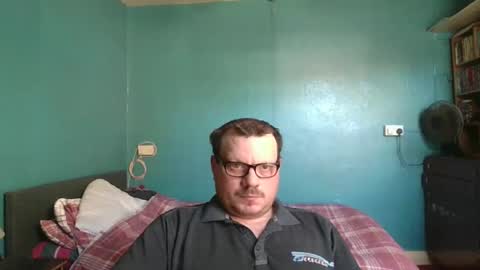 Snapshot of bidan1986 chatting on 02-28-25, 01:36 bigdan1986 online show from 02-28-25, 01:36