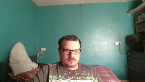 Snapshot of bidan1986 chatting on 03-08-25, 08:44 bigdan1986 online show from 03-08-25, 08:44