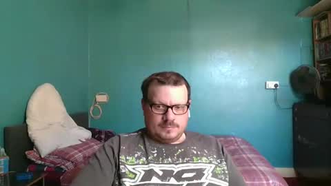 Snapshot of bidan1986 chatting on 03-08-25, 12:20 bigdan1986 online show from 03-08-25, 12:20
