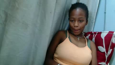 bienvenue987832 online show from 04-08-26, 06:46