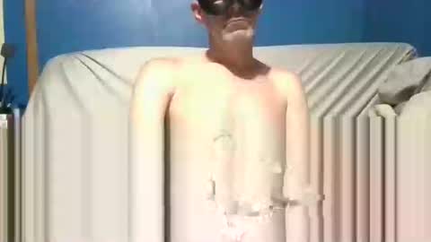 Snapshot of big9inchsnake chatting on 10-26-25, 07:53 big9inchsnake online show from 10-26-25, 07:53