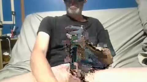 Snapshot of big9inchsnake chatting on 12-03-25, 07:12 big9inchsnake online show from 12-03-25, 07:12