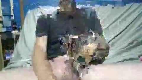 Snapshot of big9inchsnake chatting on 05-17-26, 06:22 big9inchsnake online show from 05-17-26, 06:22