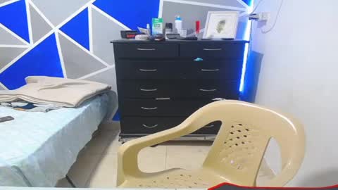 big_black11 online show from 03-01-25, 07:37