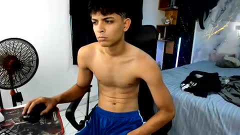 big_boss699 online show from 07-10-26, 08:44