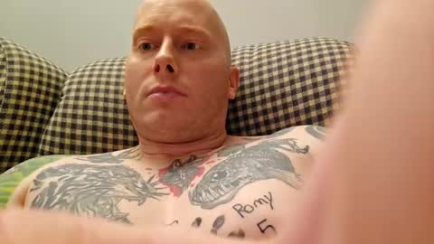 Snapshot of big_mat1988 chatting on 12-10-24, 12:06 big_mat1988 online show from 12-10-24, 12:06