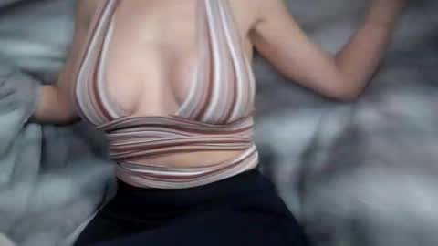 Snapshot of bigb00tyjudi chatting on 02-10-26, 03:16 bigb00tijudy online show from 02-10-26, 03:16