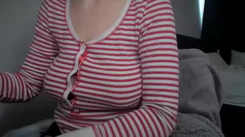 Snapshot of bigb00tyjudi chatting on 02-11-26, 07:52 bigb00tijudy online show from 02-11-26, 07:52