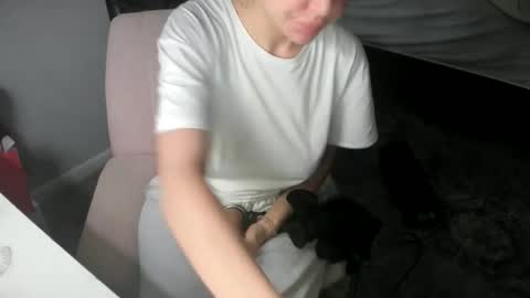 Snapshot of bigb00tyjudi chatting on 02-16-26, 06:04 bigb00tijudy online show from 02-16-26, 06:04