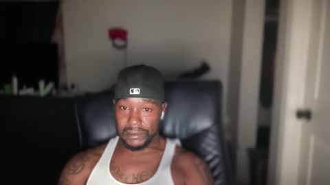 Snapshot of bigbackwoodcali chatting on 03-25-26, 07:36 bigbackwoodcali online show from 03-25-26, 07:36