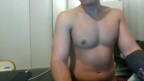 Snapshot of bigballsnojoke chatting on 01-25-25, 12:48 bigballsnojoke online show from 01-25-25, 12:48