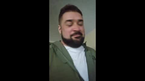 Snapshot of bigbear39x chatting on 12-16-25, 07:02 bigbear39x online show from 12-16-25, 07:02