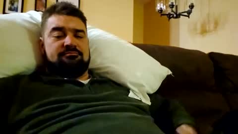 Snapshot of bigbear39x chatting on 12-17-25, 04:18 bigbear39x online show from 12-17-25, 04:18