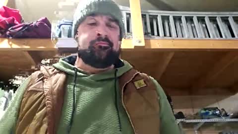 Snapshot of bigbear39x chatting on 12-20-25, 07:04 bigbear39x online show from 12-20-25, 07:04