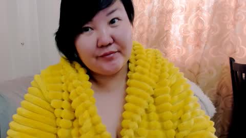 Snapshot of bigboobs55x chatting on 11-05-25, 09:31 Kira online show from 11-05-25, 09:31