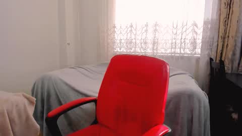 Snapshot of bigboobs55x chatting on 11-10-25, 03:49 Kira online show from 11-10-25, 03:49