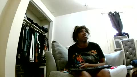 Ashley online show from 07-20-26, 06:21