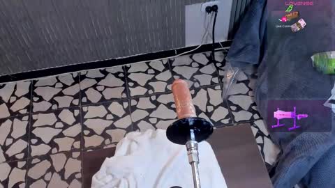 VIOLETA online show from 11-05-25, 09:04