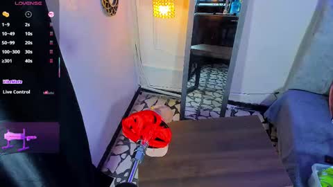 VIOLETA online show from 03-13-26, 08:59