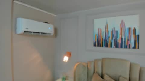   online show from 10-09-25, 10:02