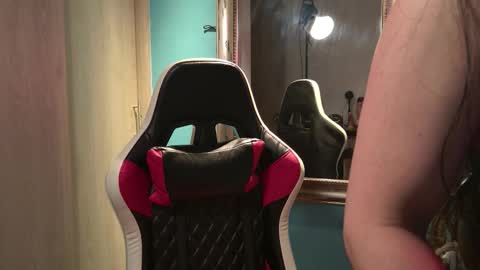 kyra Moor online show from 11-01-25, 02:02