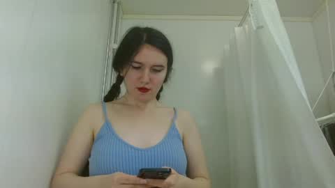 Isabella online show from 04-04-26, 08:12