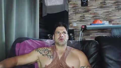 Bigboyband online show from 11-11-25, 10:48