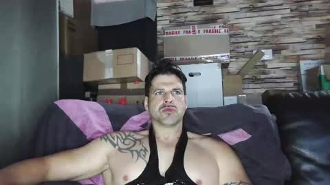 Bigboyband online show from 04-15-26, 06:53