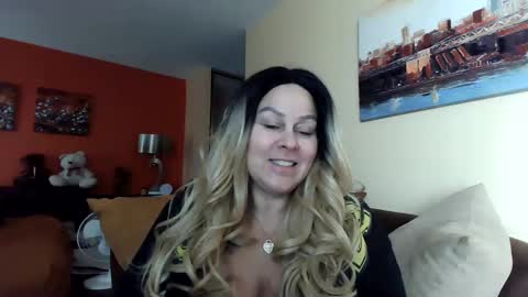 BIG BREAST SABRINA online show from 01-06-25, 07:35