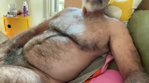 Snapshot of bigbush1 chatting on 11-10-25, 03:38 big bush online show from 11-10-25, 03:38