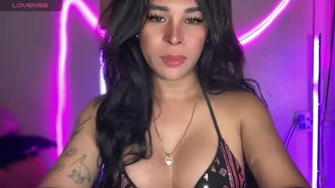 queen amanda online show from 06-17-26, 04:37