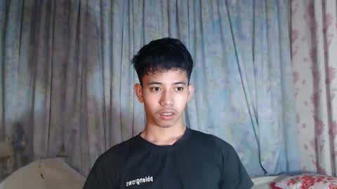 Snapshot of bigcockyummysexjosh chatting on 02-27-26, 01:00 bigcockyummysexjosh online show from 02-27-26, 01:00