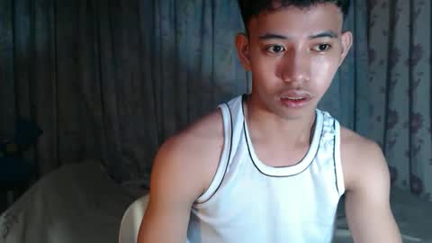 Snapshot of bigcockyummysexjosh chatting on 03-10-26, 02:00 bigcockyummysexjosh online show from 03-10-26, 02:00