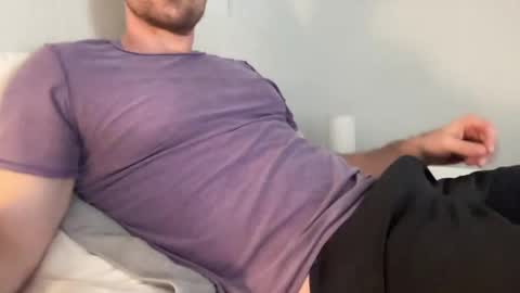 Snapshot of bigcollegecock69690 chatting on 02-26-25, 10:20 bigcollegecock69690 online show from 02-26-25, 10:20
