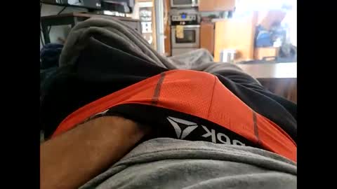 Snapshot of bigcumcanada chatting on 01-10-26, 04:53 bg online show from 01-10-26, 04:53