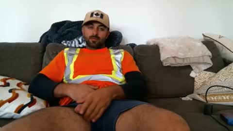 Snapshot of bigcumcanada chatting on 05-06-26, 10:15 bg online show from 05-06-26, 10:15