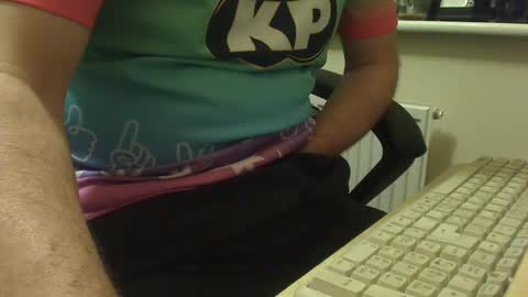 Snapshot of bigcurve chatting on 03-02-25, 11:09 bigcurve online show from 03-02-25, 11:09