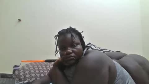 Snapshot of bigdarkass chatting on 01-13-26, 12:05 VIOLET online show from 01-13-26, 12:05