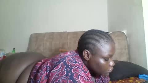 Snapshot of bigdarkass chatting on 02-14-26, 10:23 VIOLET online show from 02-14-26, 10:23