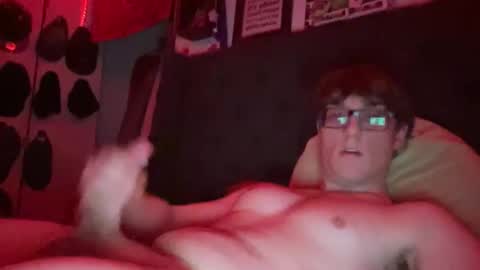 Snapshot of bigdick10082 chatting on 03-28-26, 04:45 bigdick10082 online show from 03-28-26, 04:45