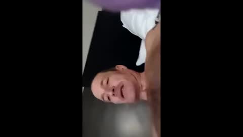 Snapshot of bigdickdaddy7201979564868 chatting on 03-10-26, 08:14 bigdickdaddy7201979564868 online show from 03-10-26, 08:14