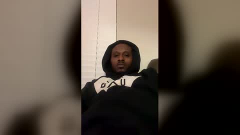 Snapshot of bigdickdaddy9090118099 chatting on 05-23-26, 06:51 bigdickdaddy9090118099 online show from 05-23-26, 06:51