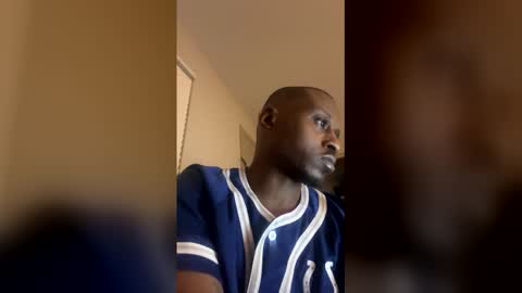 Snapshot of bigdickdaddy9090118099 chatting on 05-25-26, 06:52 bigdickdaddy9090118099 online show from 05-25-26, 06:52