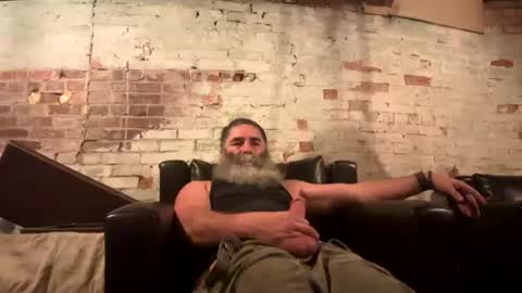 Snapshot of bigdickedbi chatting on 08-02-26, 02:15 Bearded Dad online show from 08-02-26, 02:15