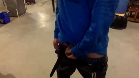 Snapshot of bigdickshowoff9877 chatting on 01-13-25, 07:43 Bigdickshowoff9877 online show from 01-13-25, 07:43