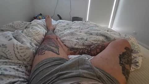 Snapshot of bigdogjye93 chatting on 10-08-25, 08:39 Jay online show from 10-08-25, 08:39