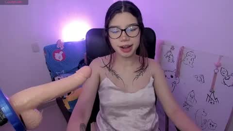 Lucy and Fred online show from 04-05-26, 12:52